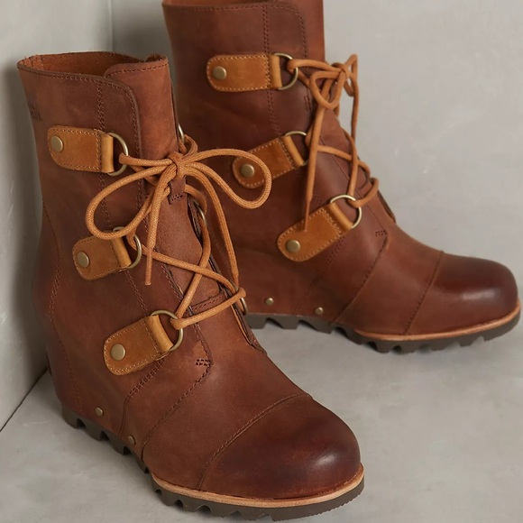Sorel Shoes - Never Worn Sorel Joan of Arctic Wedge Weather Boots